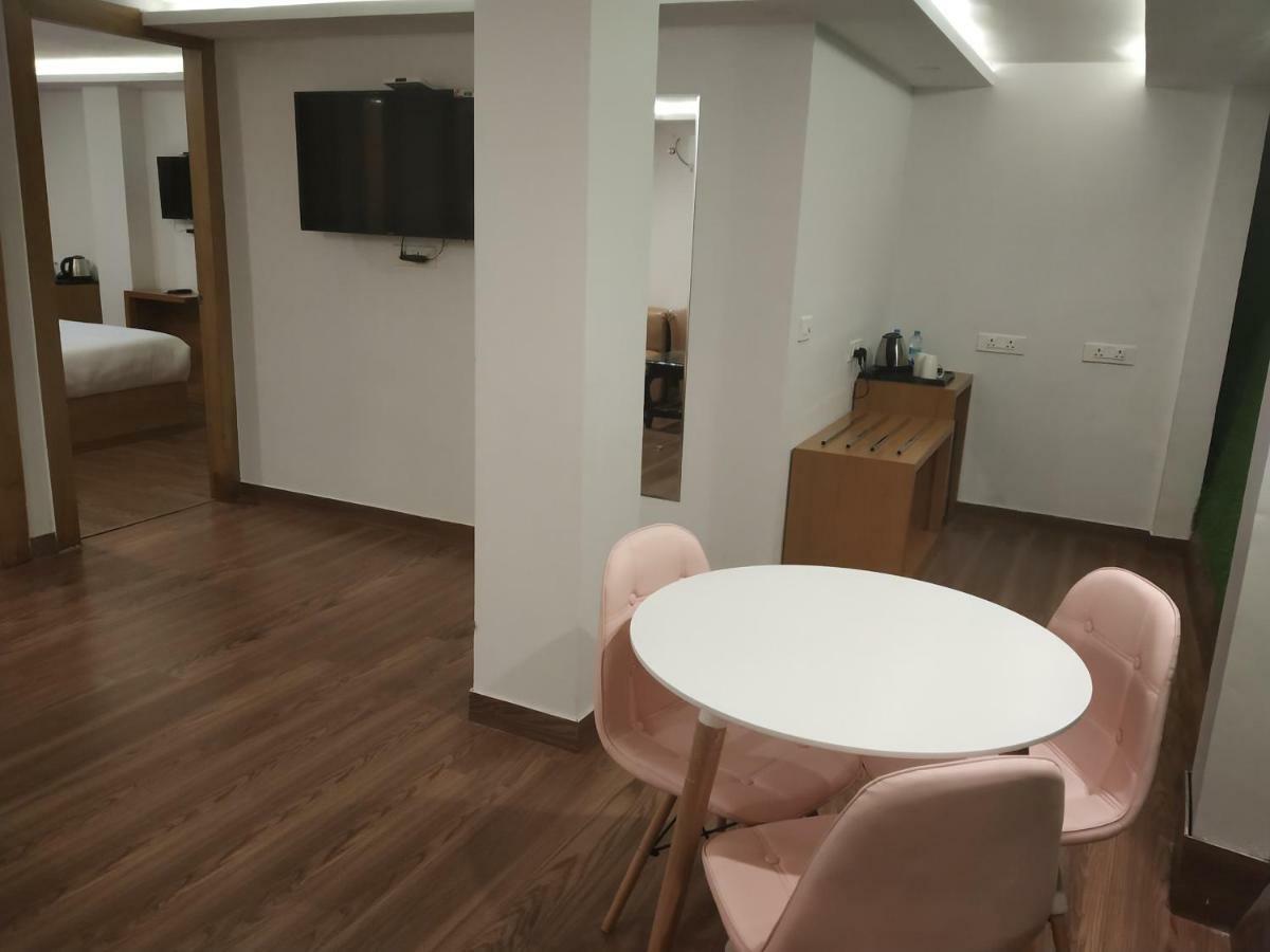Hotel Beechwood موسوري المظهر الخارجي الصورة